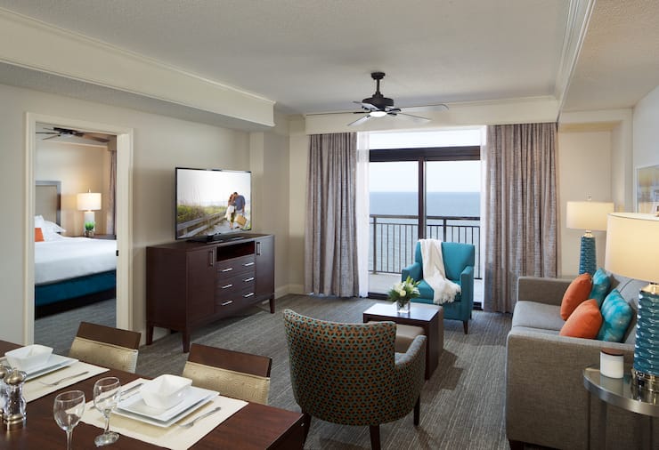 3 Bedroom 2 Kings/2 Queens Oceanfront Suite