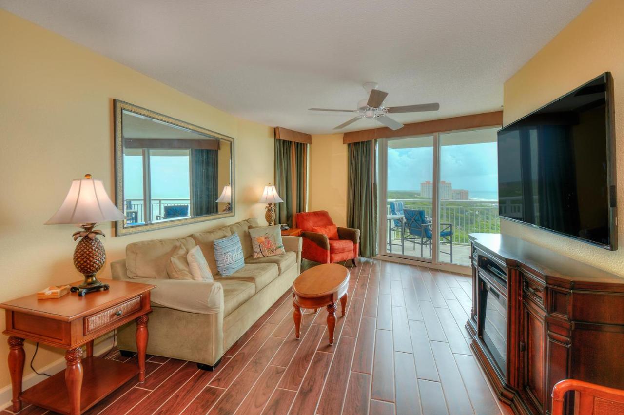 3 Bed Room Condo with Pool View and Beach View